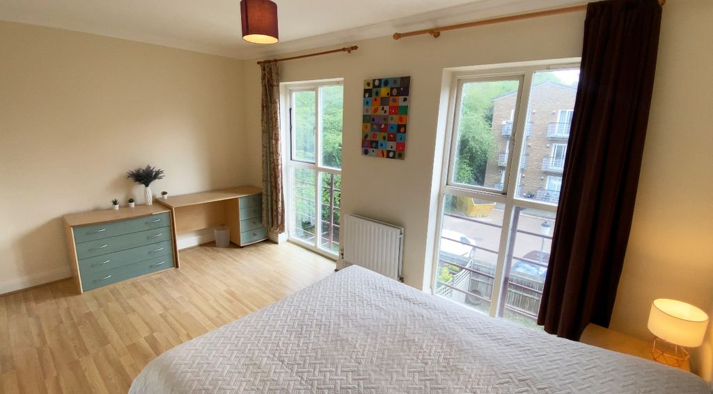 Property photo 3 of 15 Room A