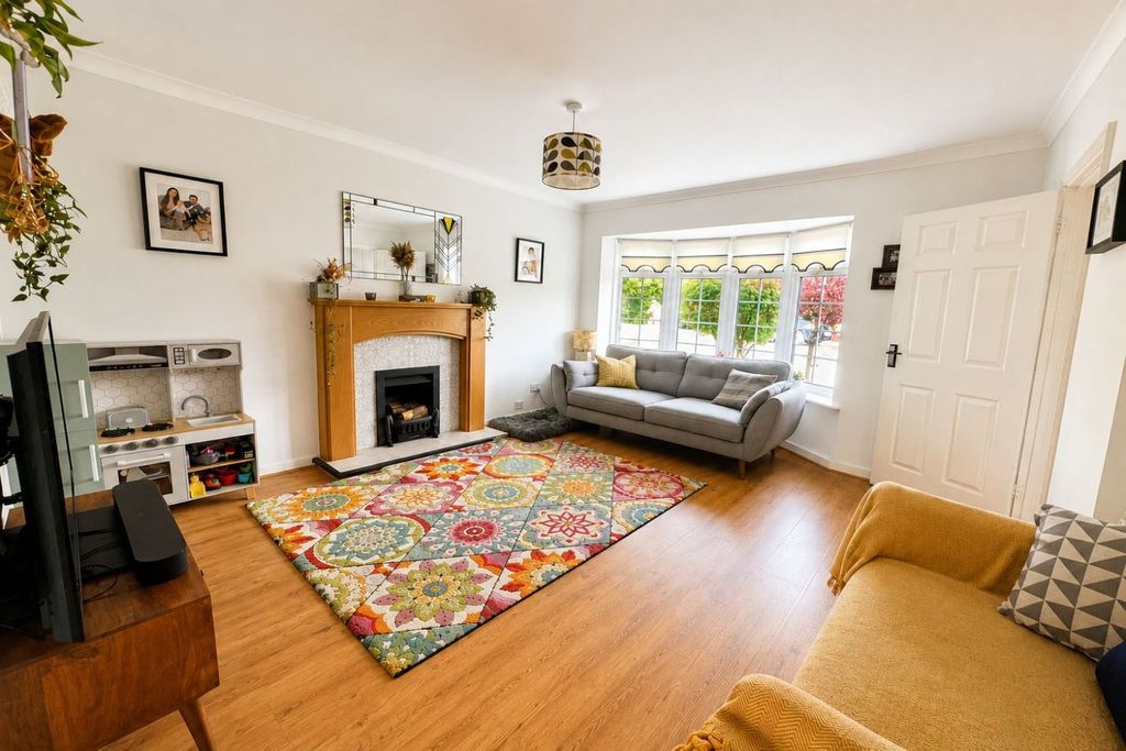 Property photo 3 of 15