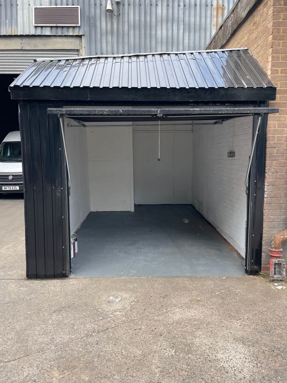 Property photo 2 of 7