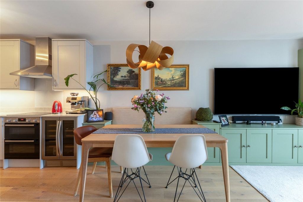 Property photo 3 of 10 Picture No. 09