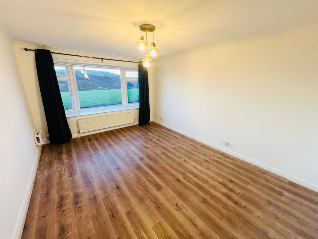 Property photo 3 of 9 Image