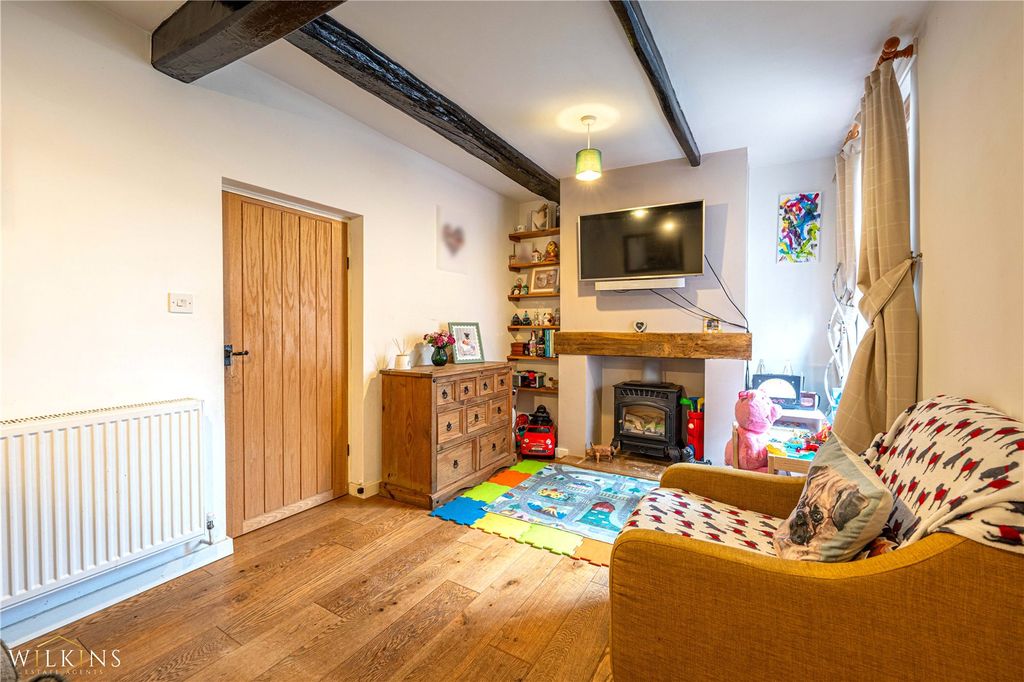 Property photo 3 of 38 Picture No. 10