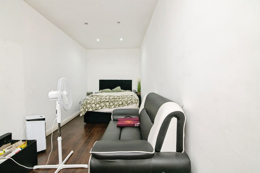 Additional image 10 of 5 bed detached house for saleBath Street, Sedgley, Dudley DY3
