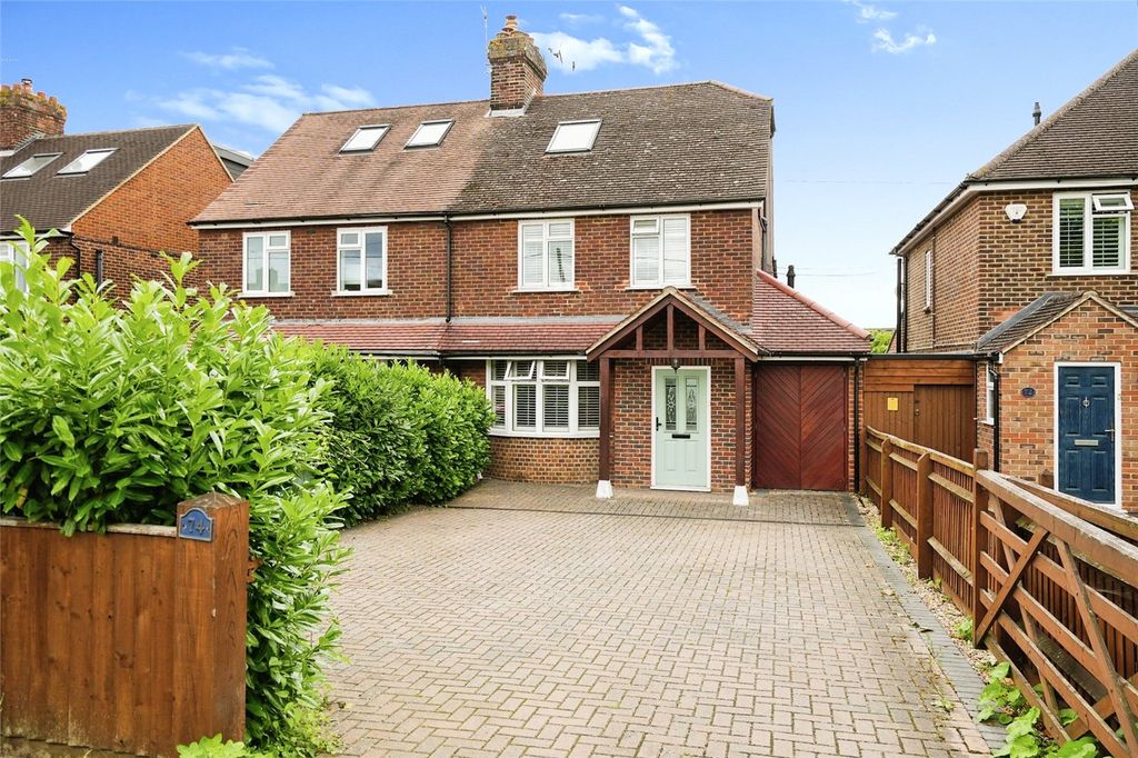 Property photo 1 of 20 Picture No. 08