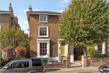Property photo 1 of 33