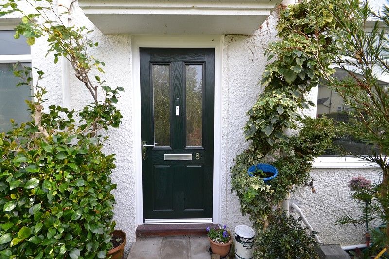Property photo 3 of 19 Entrance