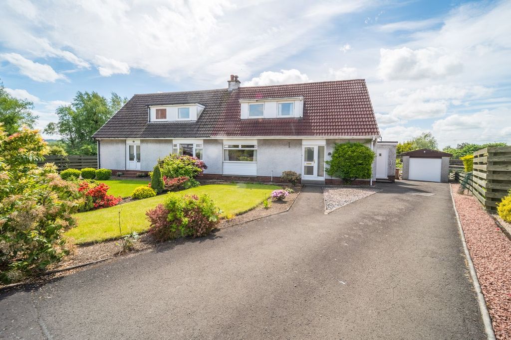 Property photo 1 of 36