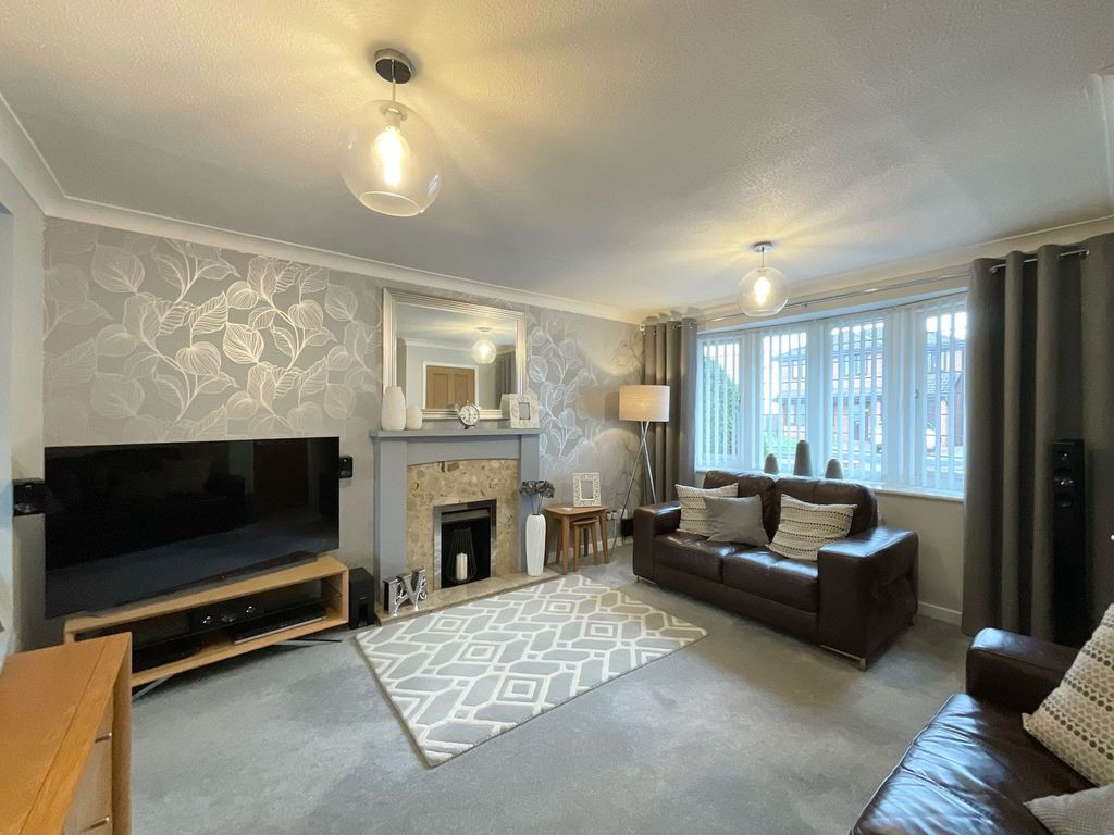 Property photo 3 of 21