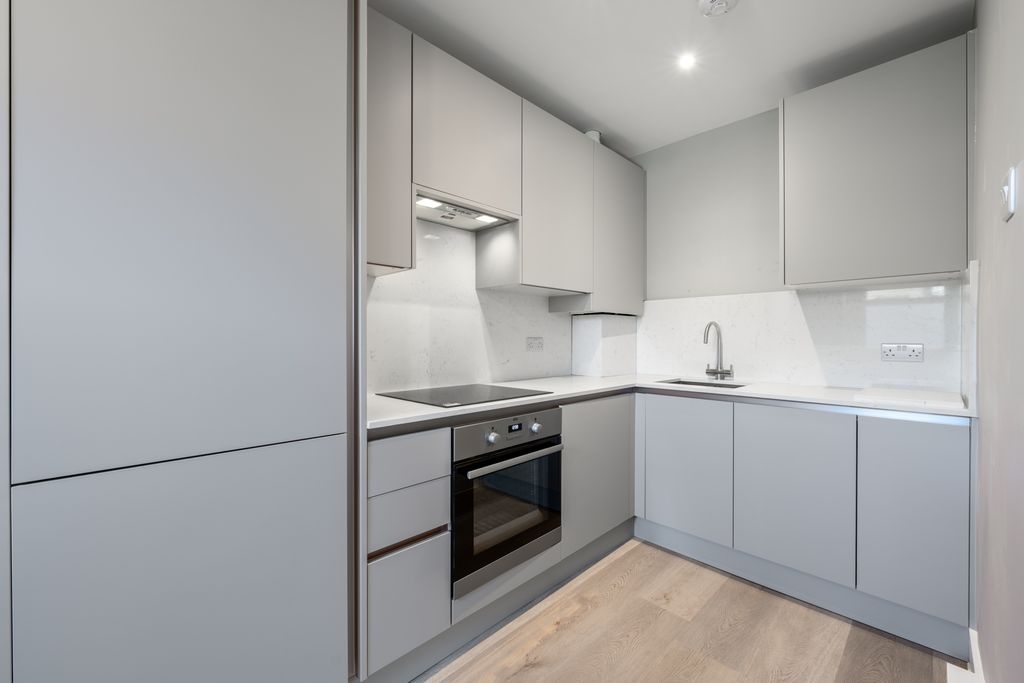 Property photo 1 of 7 1