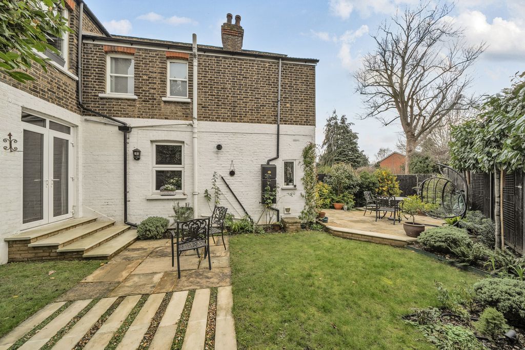 Property photo 3 of 20 Rear Garden