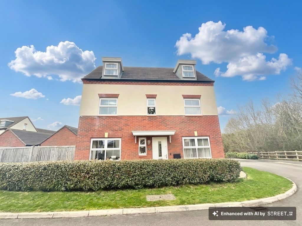 Property photo 1 of 28