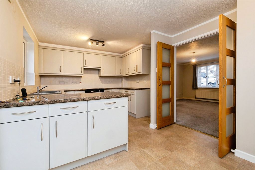 Property photo 3 of 12 Picture No. 13