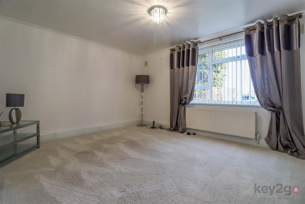 Property photo 2 of 11 Img_5913.Jpg