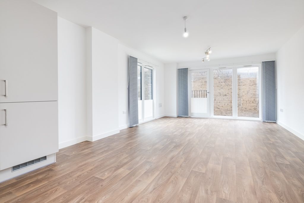 Property photo 2 of 16 Photo 02