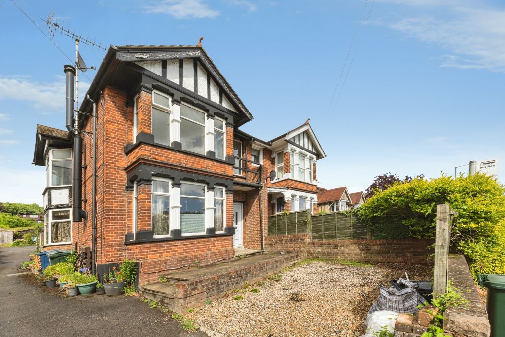 Property photo 1 of 20