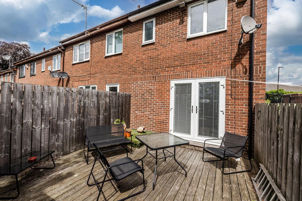 Property photo 1 of 29 Terrace / Patio