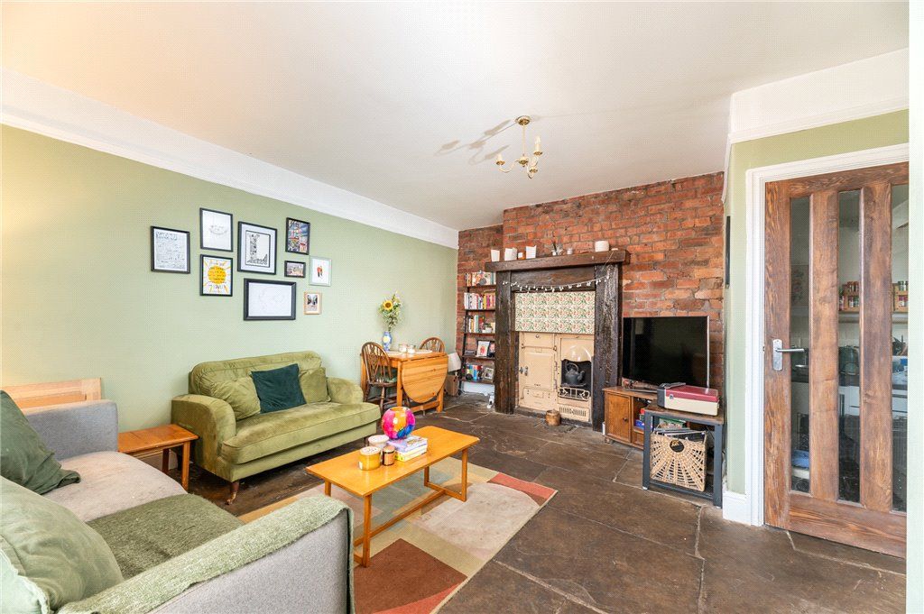 Property photo 3 of 24 Living Room