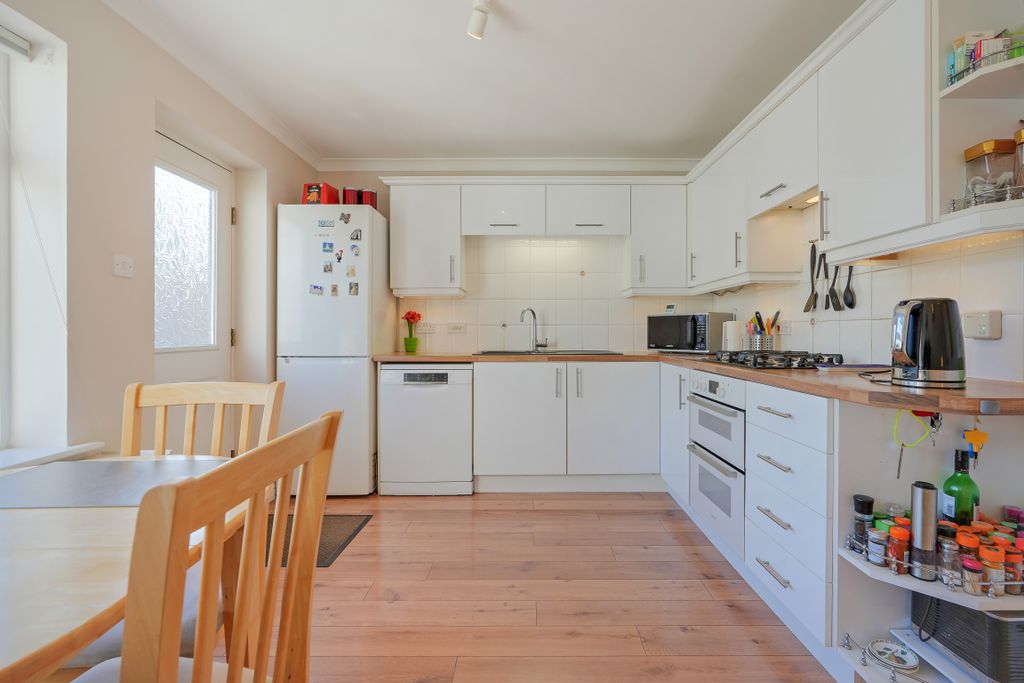 Property photo 3 of 43 Dsc05219