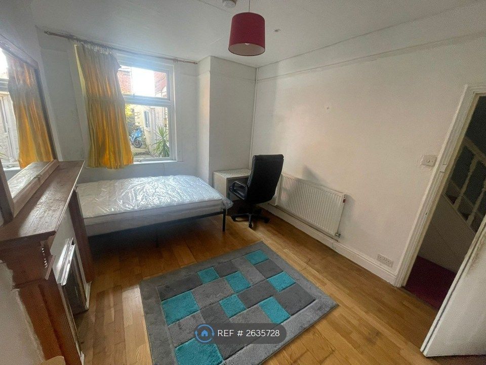 Property photo 3 of 3