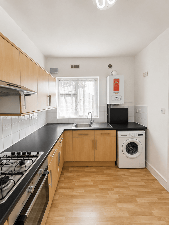 Property photo 2 of 9 587B9871-1889-4Ea1-8Ca2-8Deb3Dfad89E