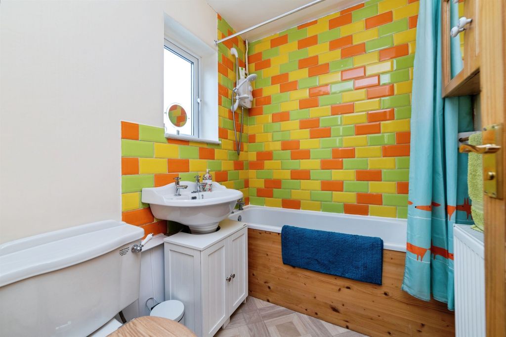 Additional image 17 of 3 bed semi-detached house for saleWhitethorn Lane, Letchworth Garden City SG6