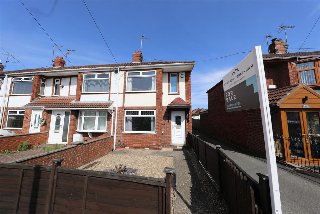 Property photo 1 of 9 Front