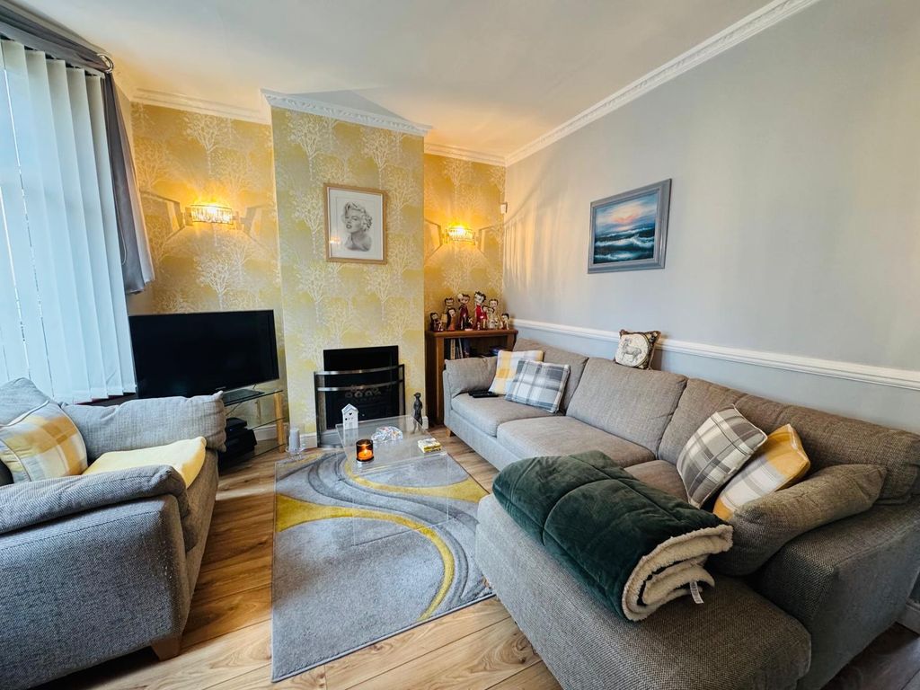 Property photo 1 of 15 Photo 15