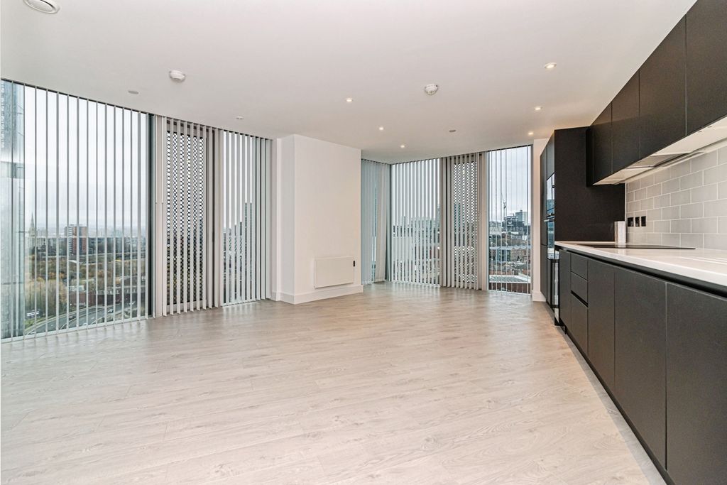 Property photo 2 of 25 Photo