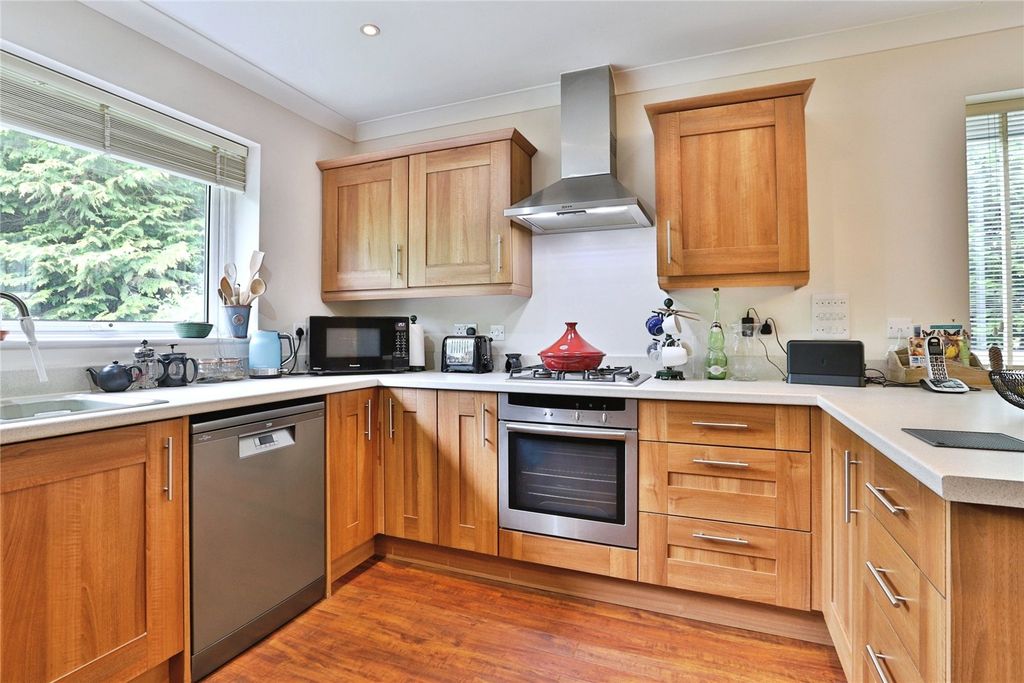 Property photo 3 of 17 Picture No. 20