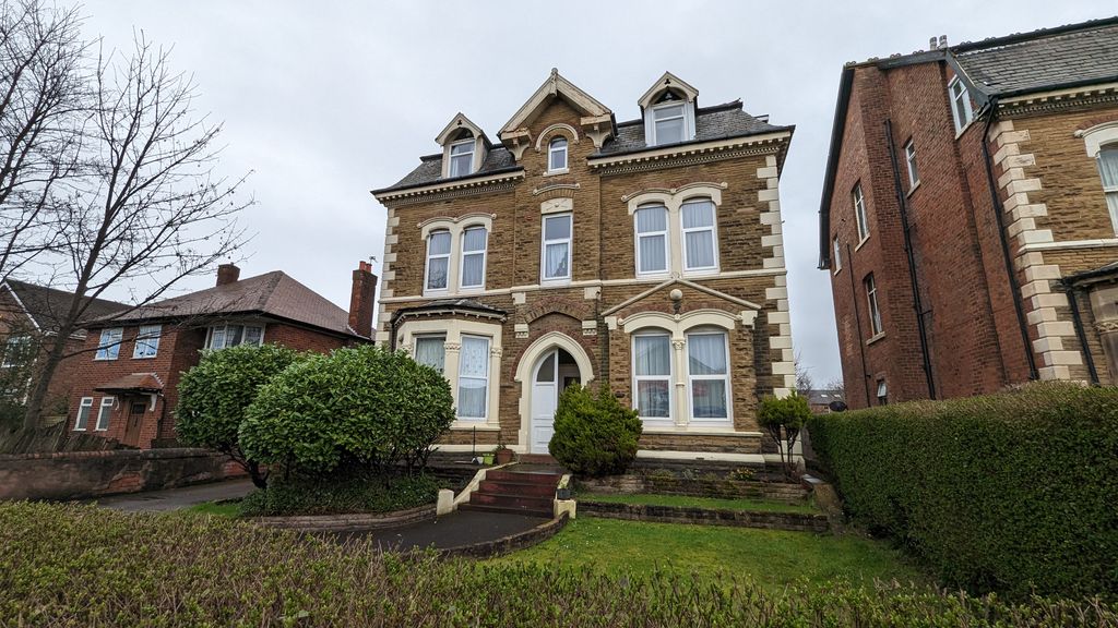 Property photo 1 of 10