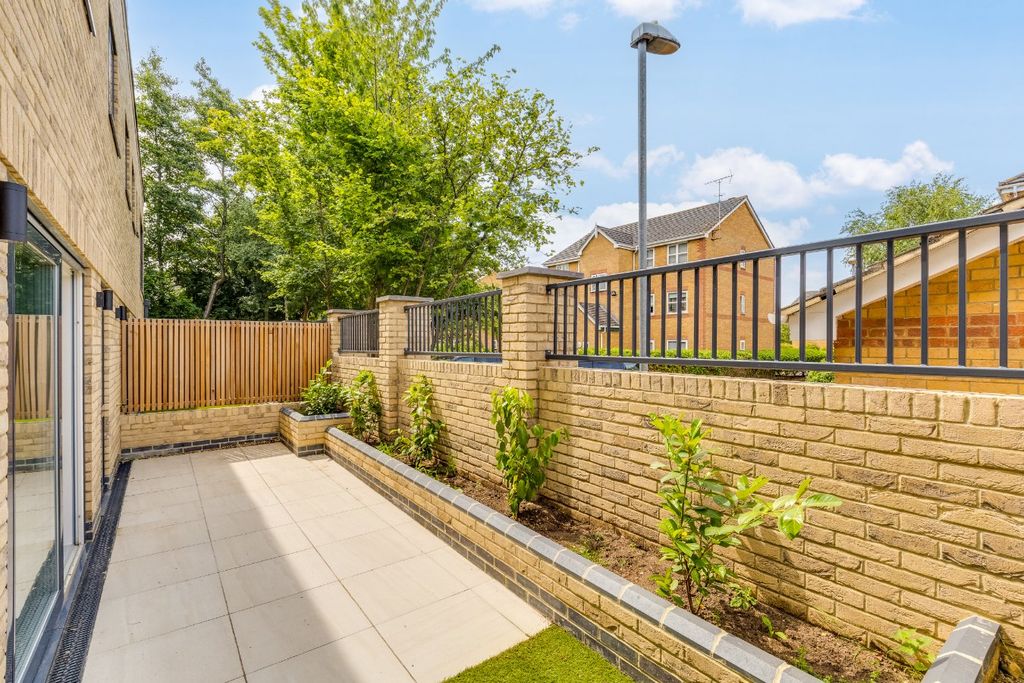 Property photo 3 of 12 Picture No. 41