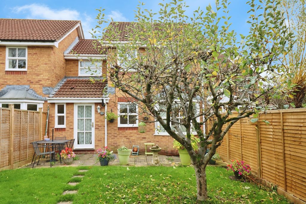 Property photo 2 of 17 Photo