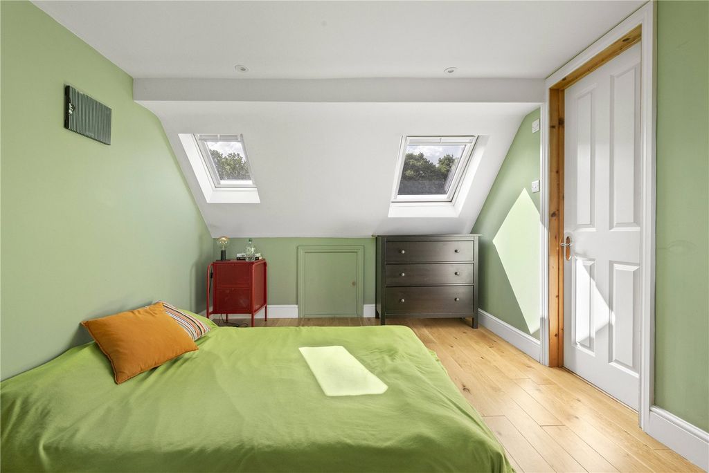 Property photo 2 of 12 Picture No. 07