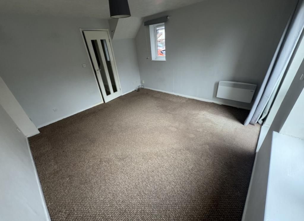 Property photo 2 of 9 Living Room