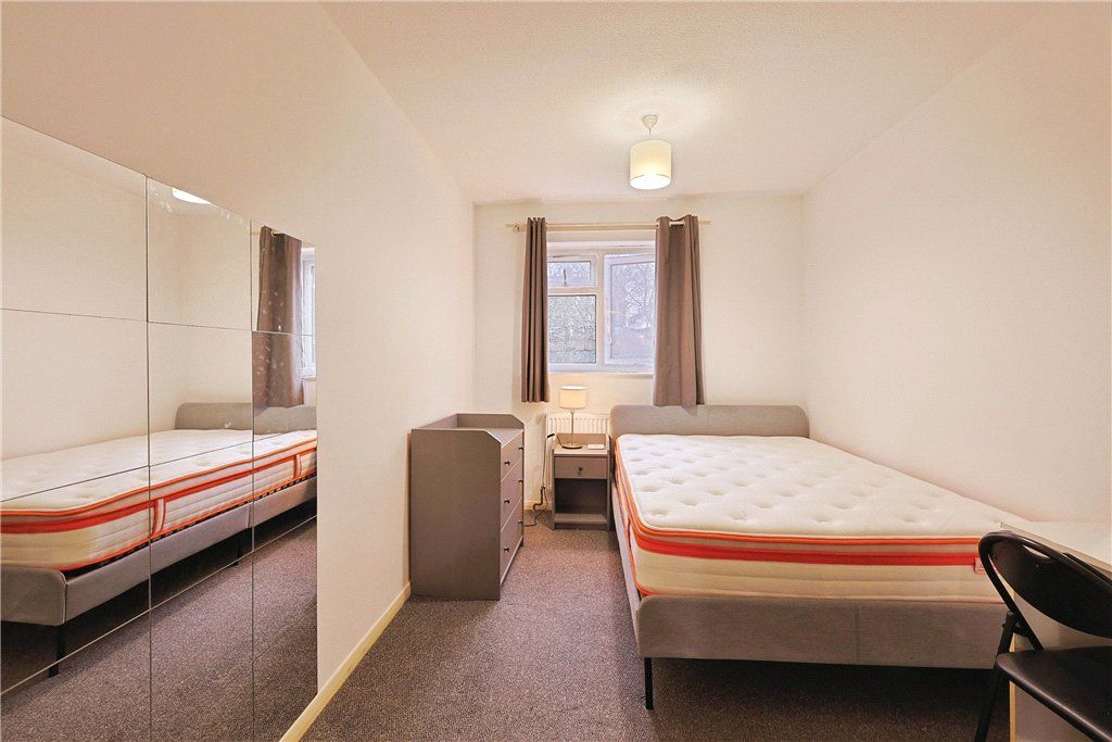 Property photo 3 of 20 Picture No. 05