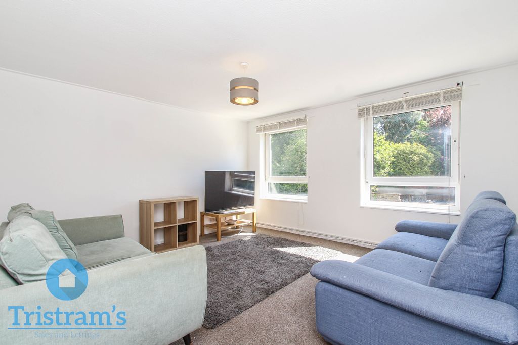 Property photo 2 of 14 Img_8146