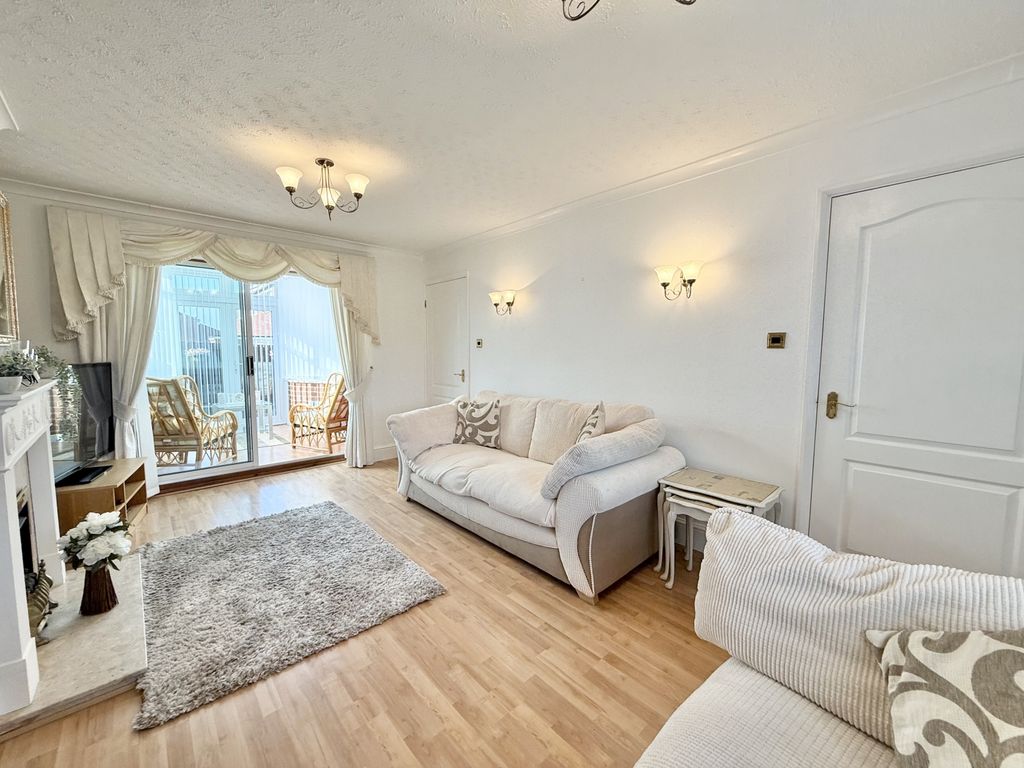 Property photo 2 of 24 Img_7804