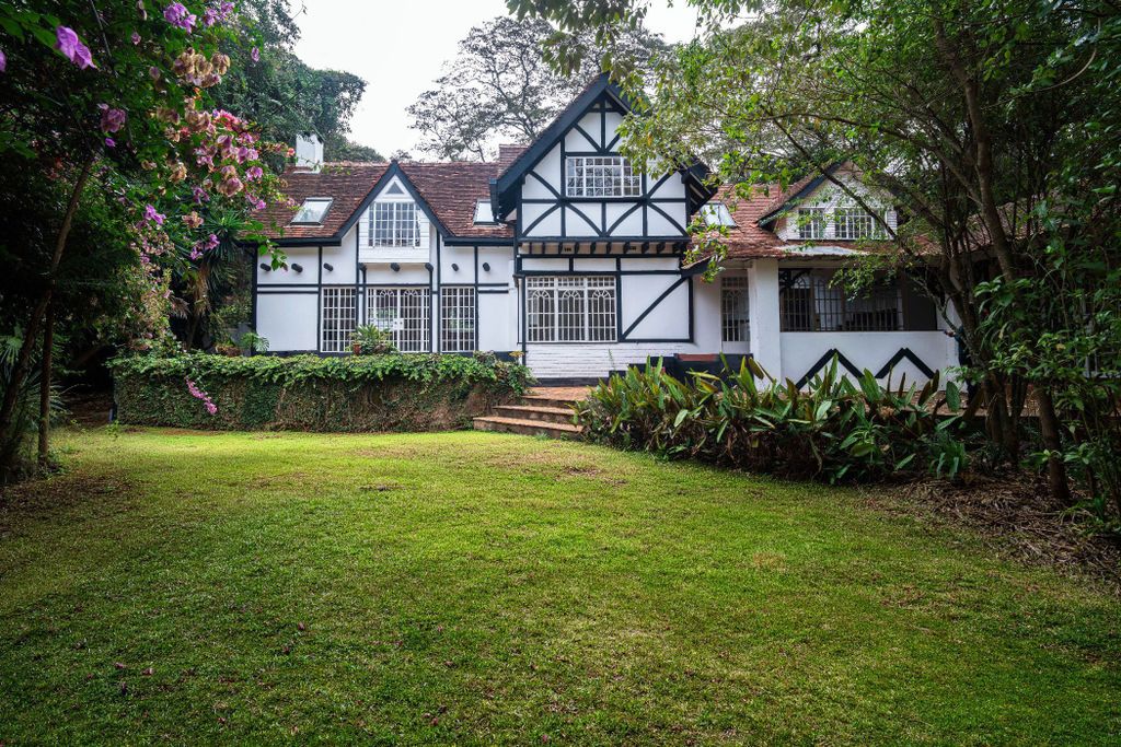 Property photo 1 of 20