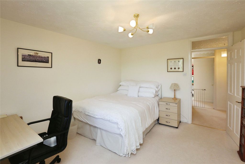 Additional image 25 of 5 bed detached house for saleVeryan, Fareham, Hampshire PO14