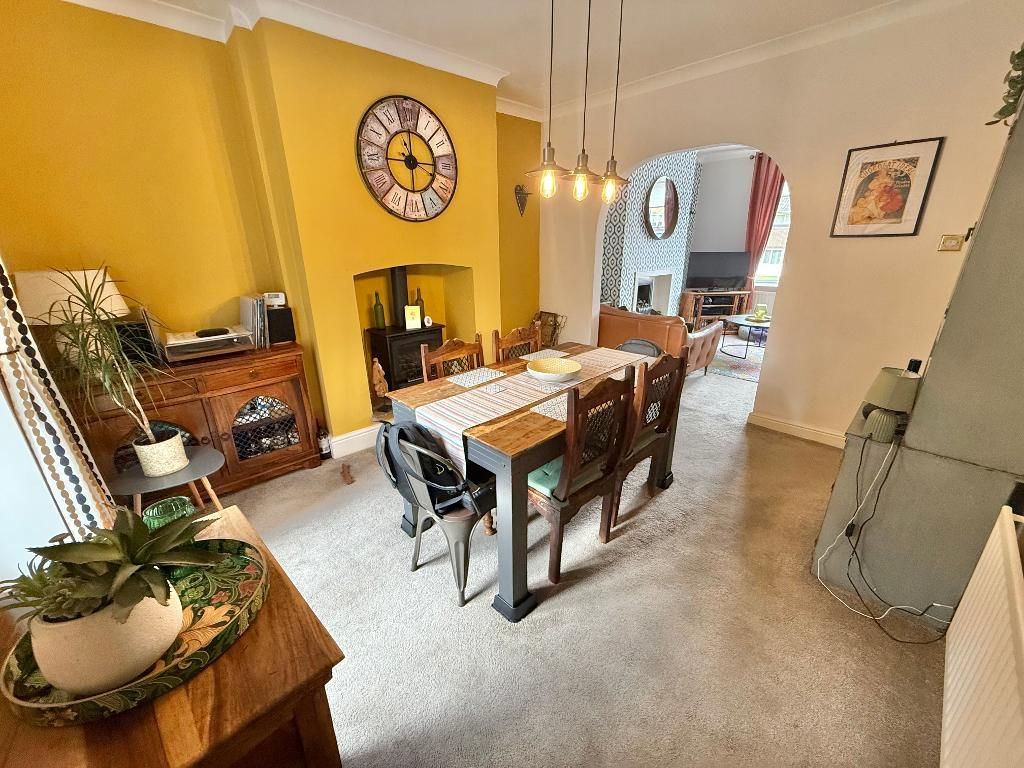 Property photo 1 of 11 Dining Room