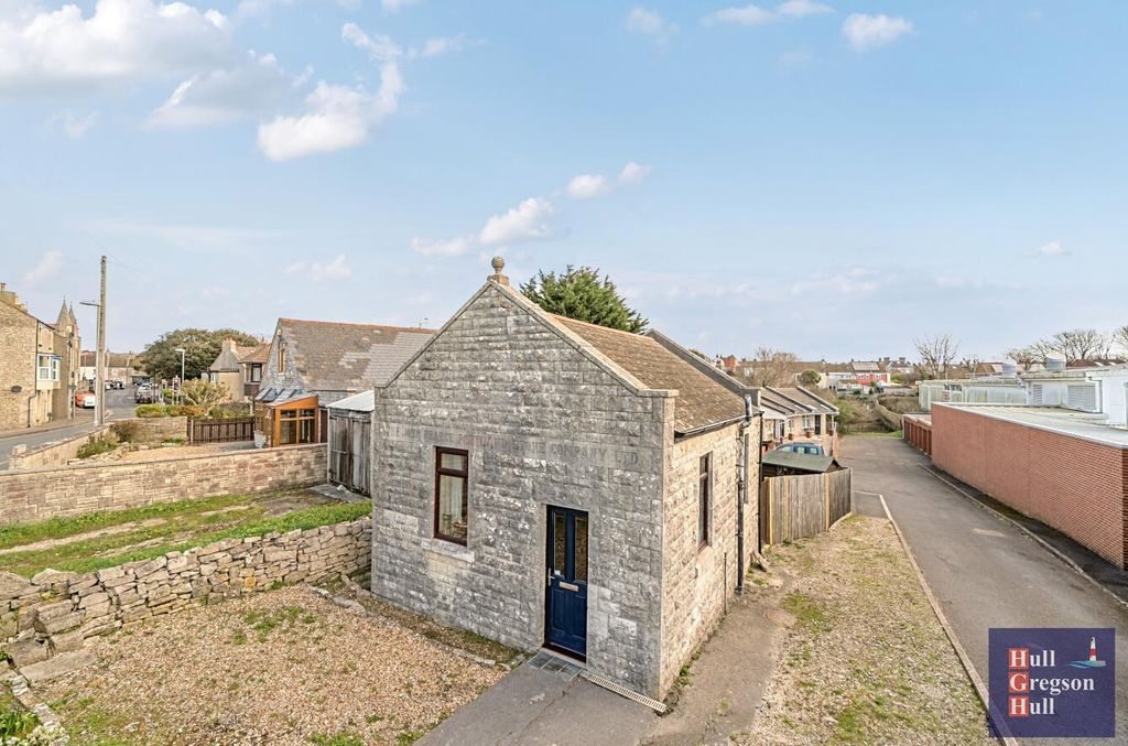 Property photo 1 of 16 8Ff6d450-8260-4Fc7-9592-2884330Dbf6E.Jpg