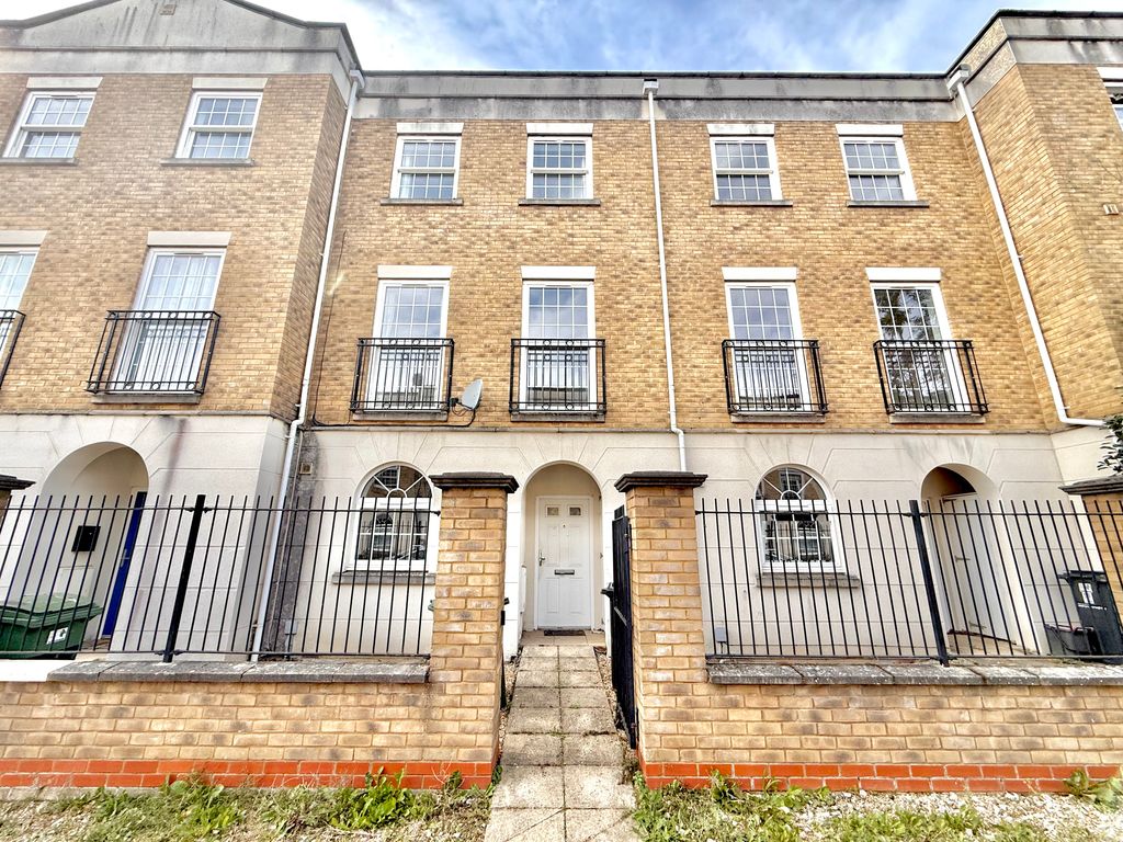 Property photo 1 of 12 Annex