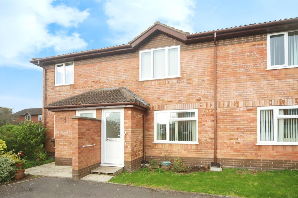 Property photo 1 of 17