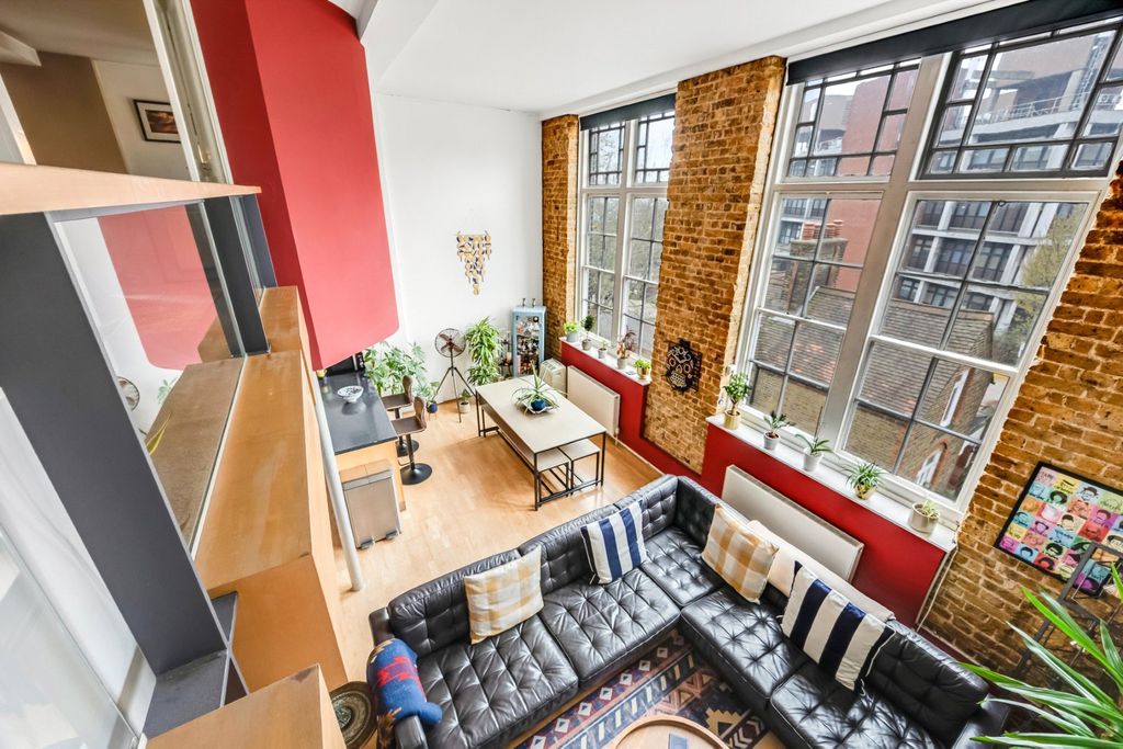 Property photo 1 of 12 Picture No. 02