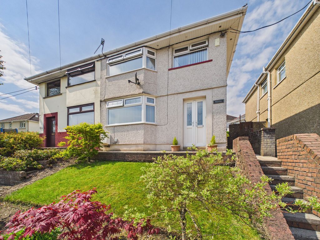 Property photo 1 of 34