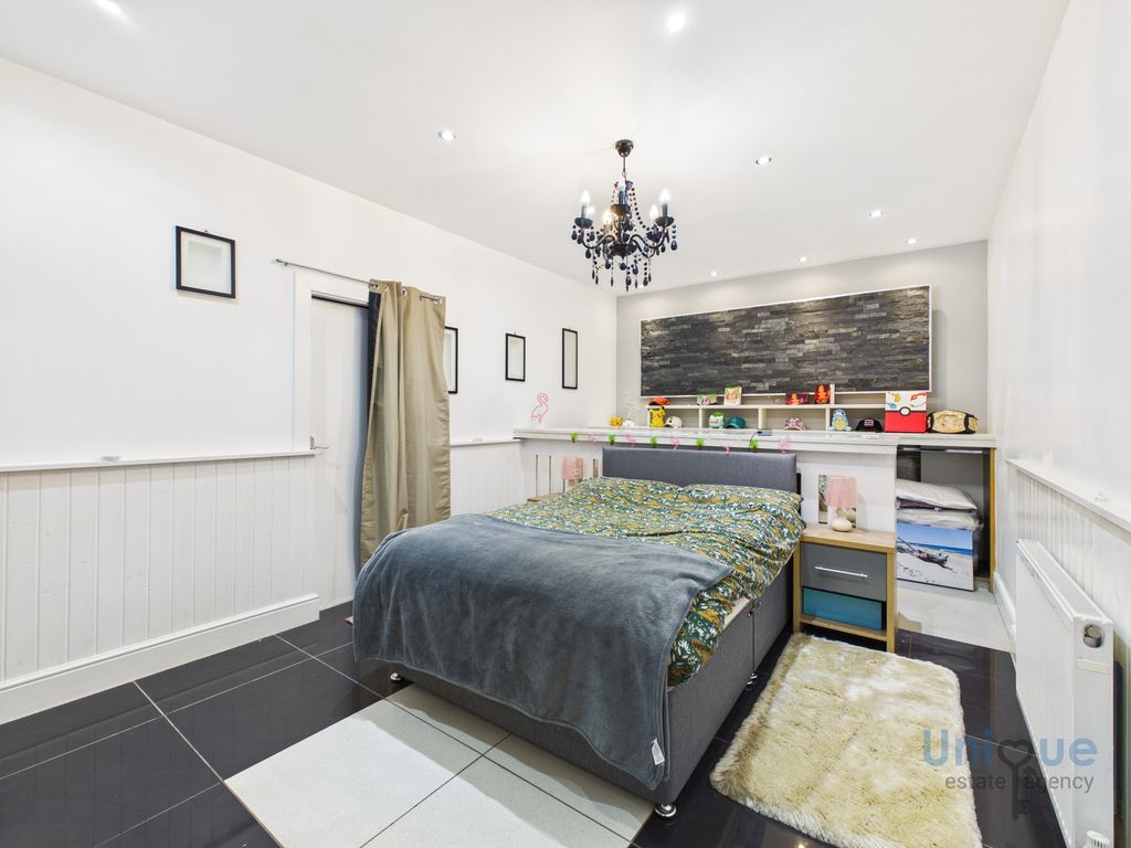 Additional image 19 of 6 bed detached house for salePrinces Way, Fleetwood FY7