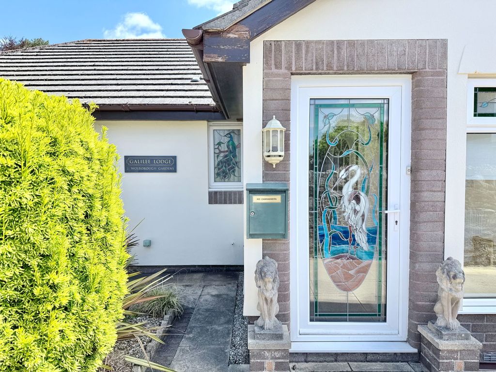 Property photo 2 of 23