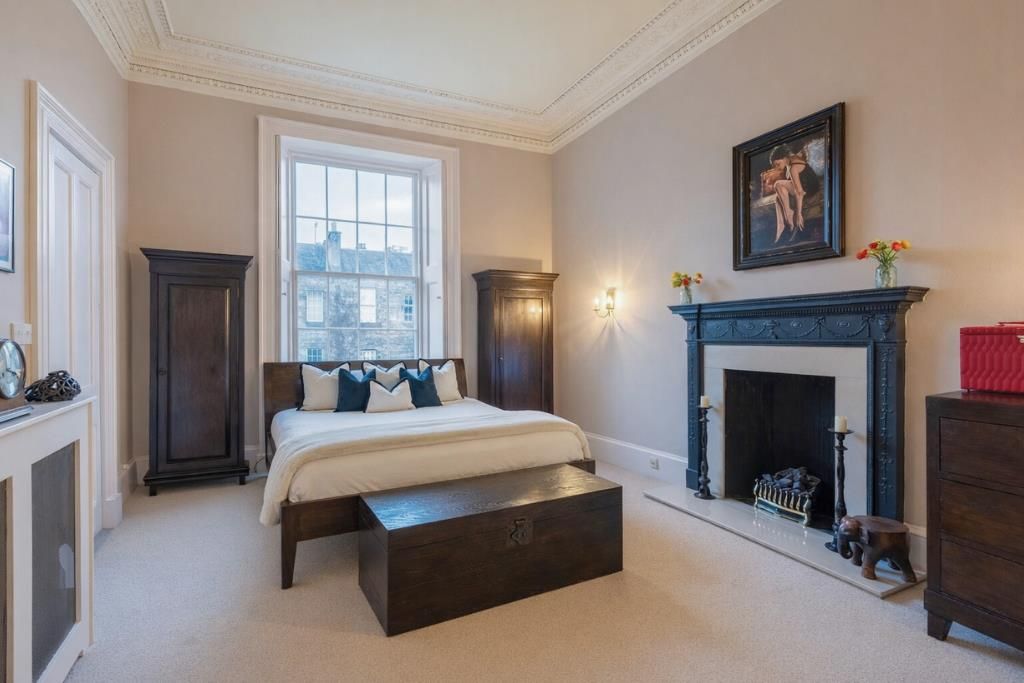 Additional image 10 of 6 bed town house for saleCarlton Street, Stockbridge, Edinburgh EH4.