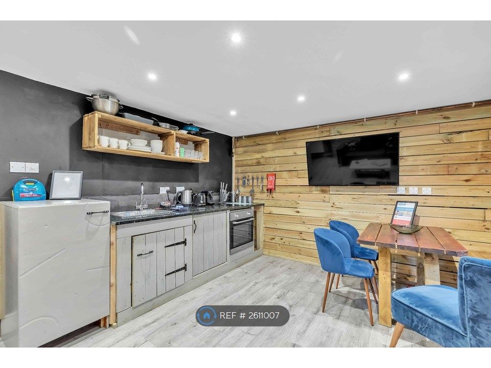 Property photo 1 of 10 Open Plan Kitchen Dining Room