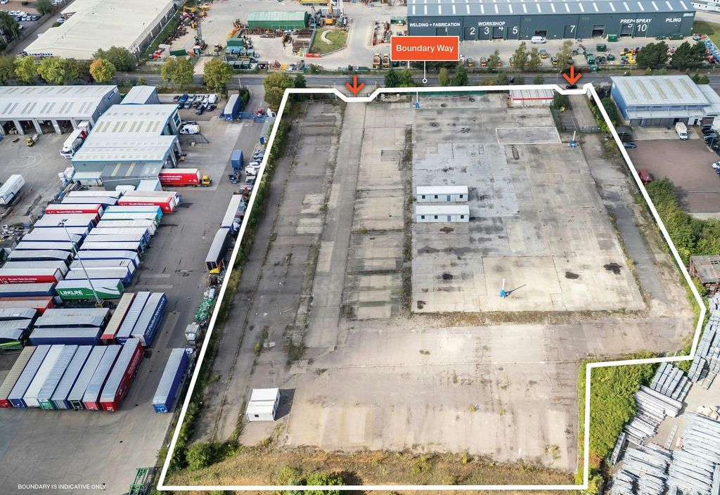 Property photo 2 of 5 Boundary Way Hemel Hempstead Aerial2.Jpg